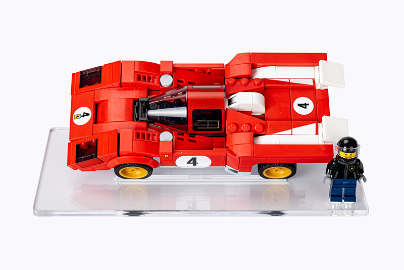 Display stand for LEGO Speed Champions