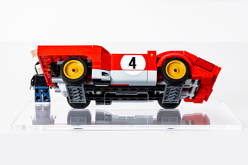 Display stand for LEGO Speed Champions