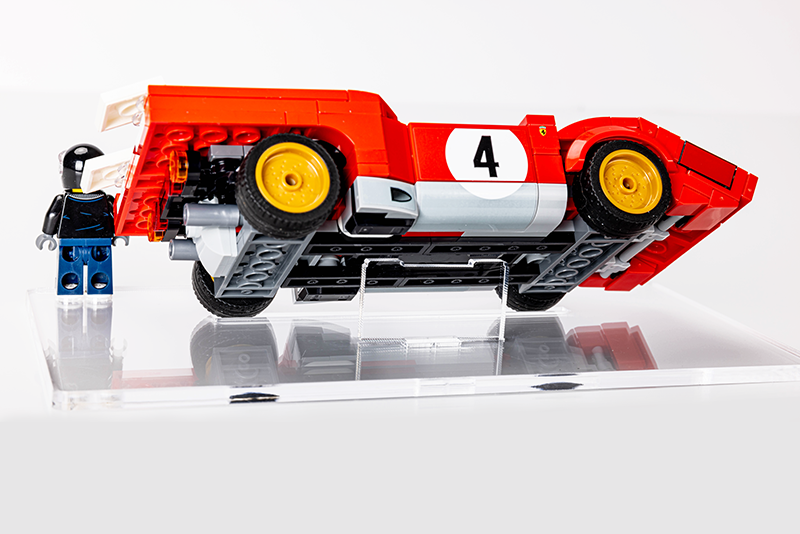 Display stand for LEGO Speed Champions